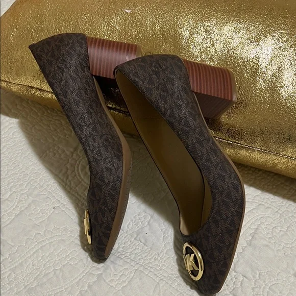 Michael Kors Dark Brown Square Heels with Gold Logo - Picture 7 of 7